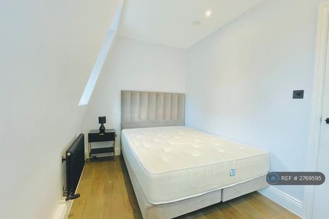undefined, Vauxhall Bridge Road, London, SW1V