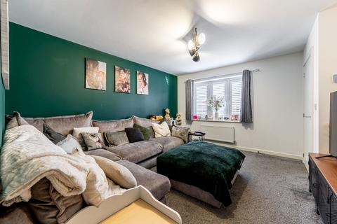 3 bedroom end of terrace house for sale, Meadow Way, Tamworth B79