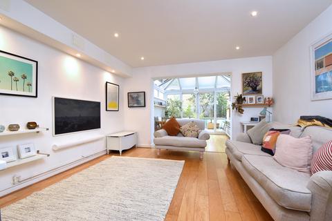 undefined, Highwood Close, Southwark, London, SE22 8NH, SE22