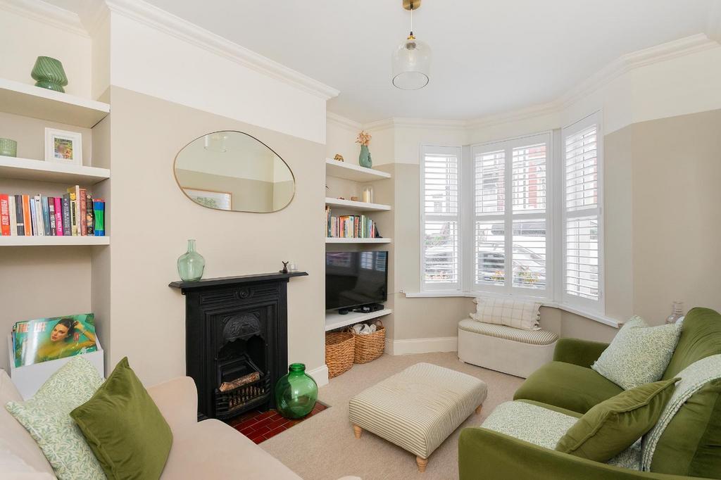 1 W8 VRBR - Living Room D.jpg