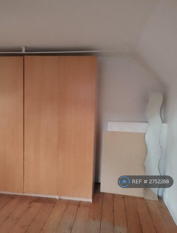 Upstairs Bedroom