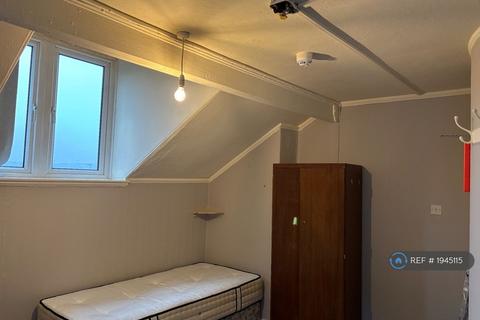 undefined, Dover Road, Sheffield, S11