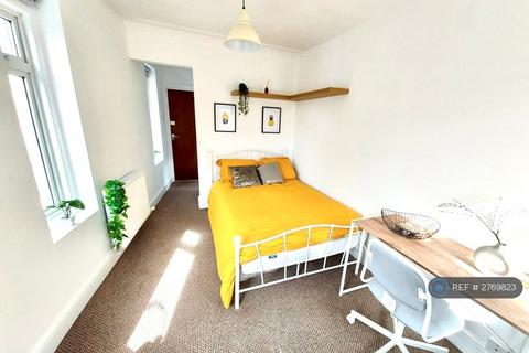 undefined, Milton Road, Southampton, SO15