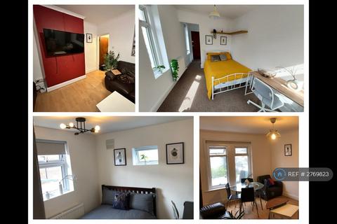 undefined, Milton Road, Southampton, SO15