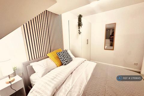 undefined, Ashbourne Road, Mitcham, CR4