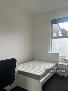 1 bedroom in a house share to rent, Highgate, London, N6
