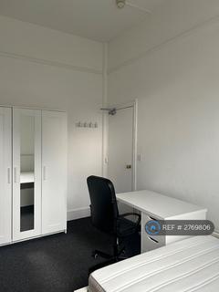 1 bedroom in a house share to rent, Highgate, London, N6