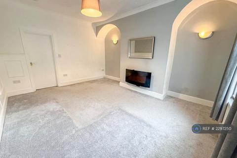 2 bedroom terraced house to rent, Rose Street, Bacup, OL13