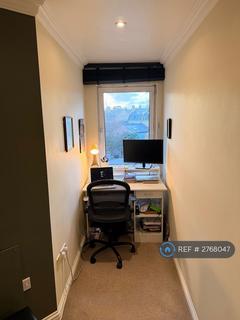 2 bedroom flat to rent, Effra Parade, London, SW2