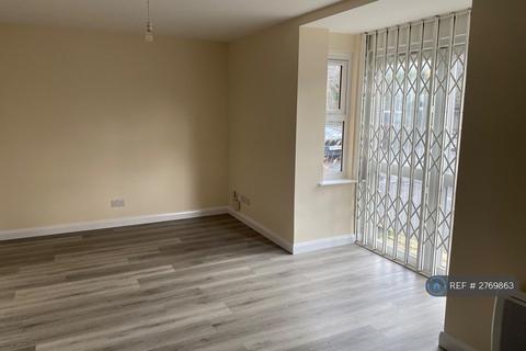 undefined, London Road, Isleworth, TW7