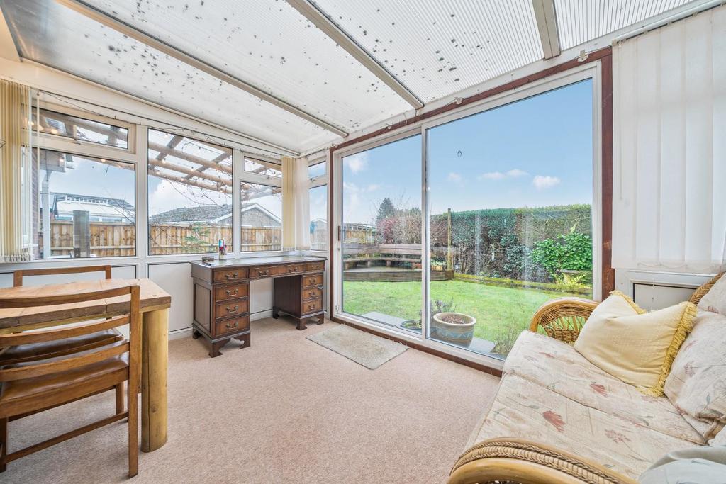 2nd view CONSERVATORY.jpg