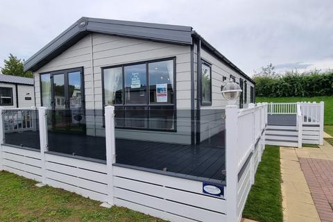 2 bedroom holiday lodge for sale, Shottendane Road, Birchington CT7