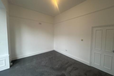 1 bedroom flat to rent, Thicket Road, London SE20