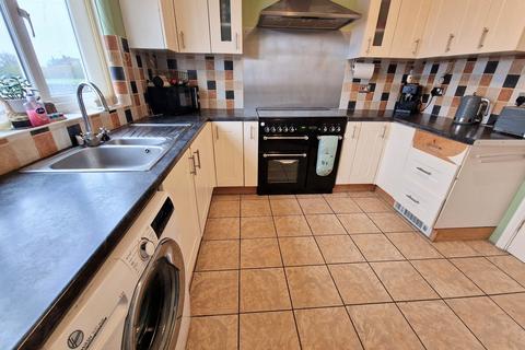 4 bedroom semi-detached house for sale, Clough Road, Gosberton Clough, PE11