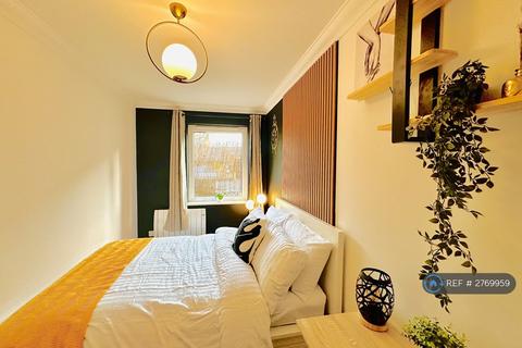undefined, Campbell Road, London, E3