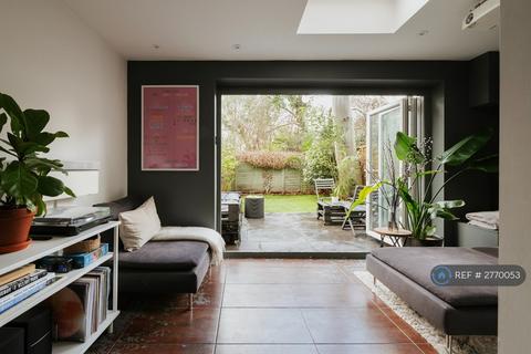 undefined, Abersham Road, London, E8