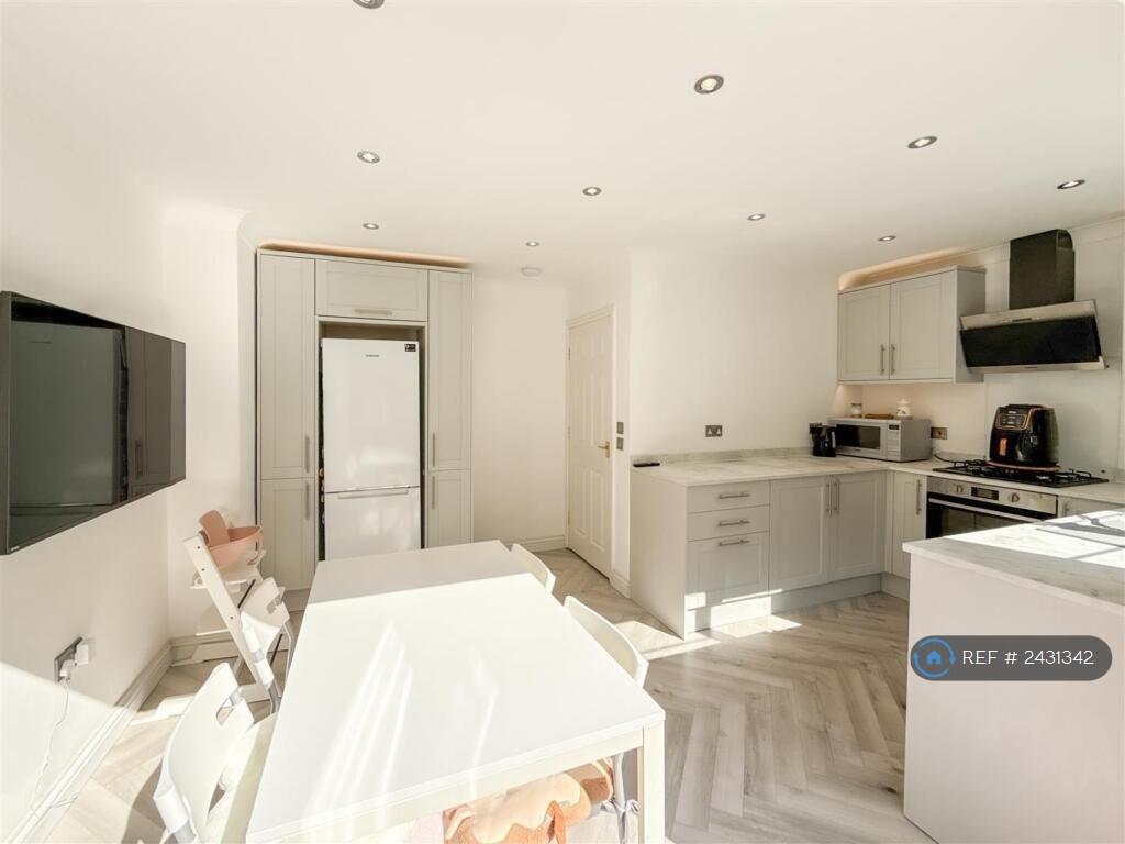 Kitchen1