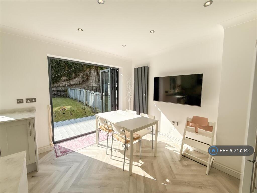 Kitchen2