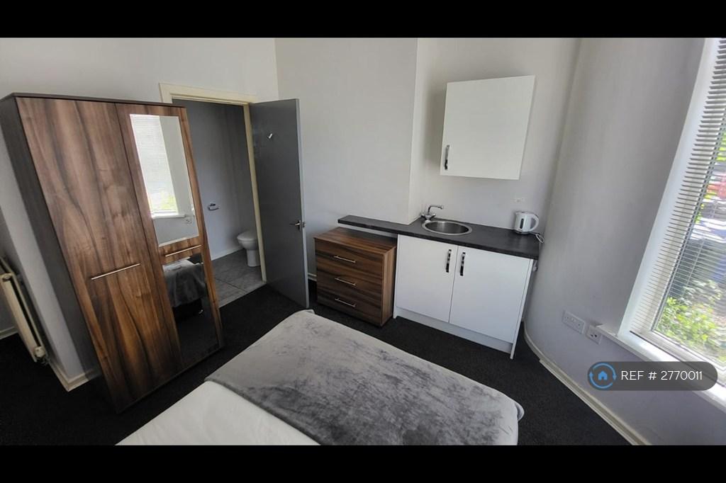 Room 2 - Available