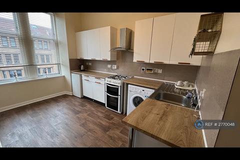 2 bedroom flat to rent, Shaftesbury Street, Clydebank, G81