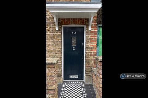 undefined, Albany Road, Brentford, TW8