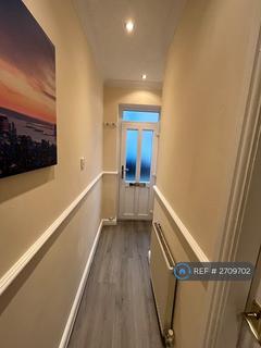 3 bedroom terraced house to rent, Grove Street, Newcastle-Under-Lyme, ST5