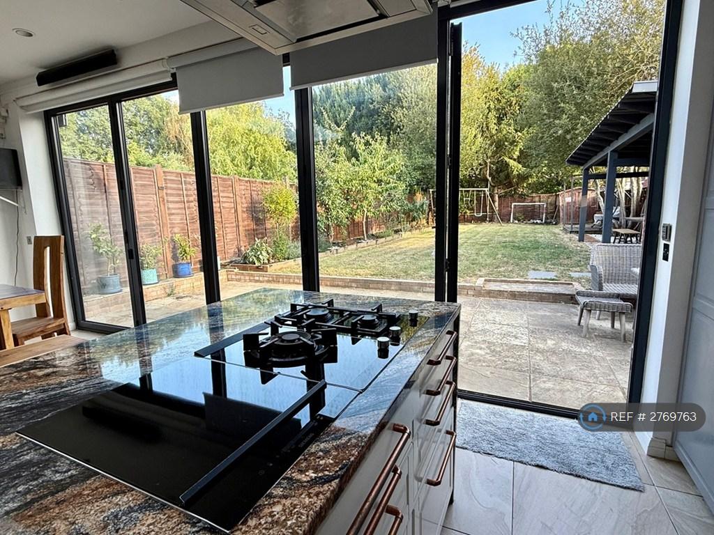Kitchen (Shared)