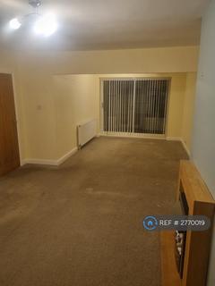 3 bedroom semi-detached house to rent, Wheatley Hills, Doncaster, DN2