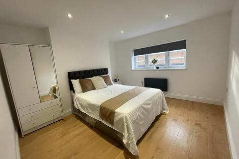 2 bedroom semi-detached house to rent, Manvers Street, Nottingham NG2
