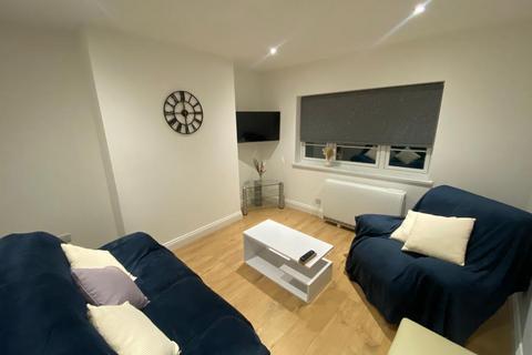 2 bedroom semi-detached house to rent, Manvers Street, Nottingham NG2
