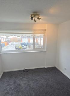 3 bedroom terraced house to rent, Trawden Way, Liverpool