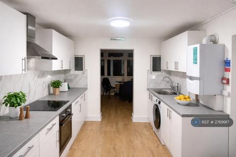 undefined, Hollydale Road, London, SE15