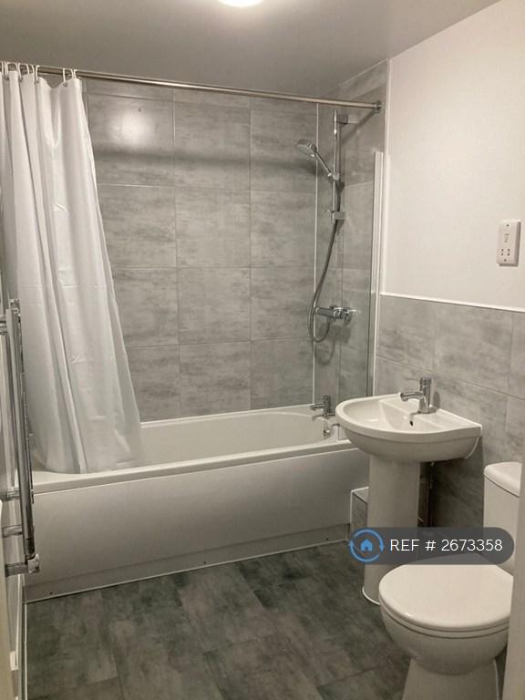 Main Bathroom