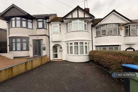 3 bedroom terraced house to rent, Fairfields Crescent, London, NW9