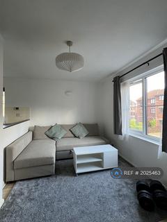 1 bedroom flat to rent, Lowry Crescent, Colliers Wood, Mitcham, Greater London, CR4