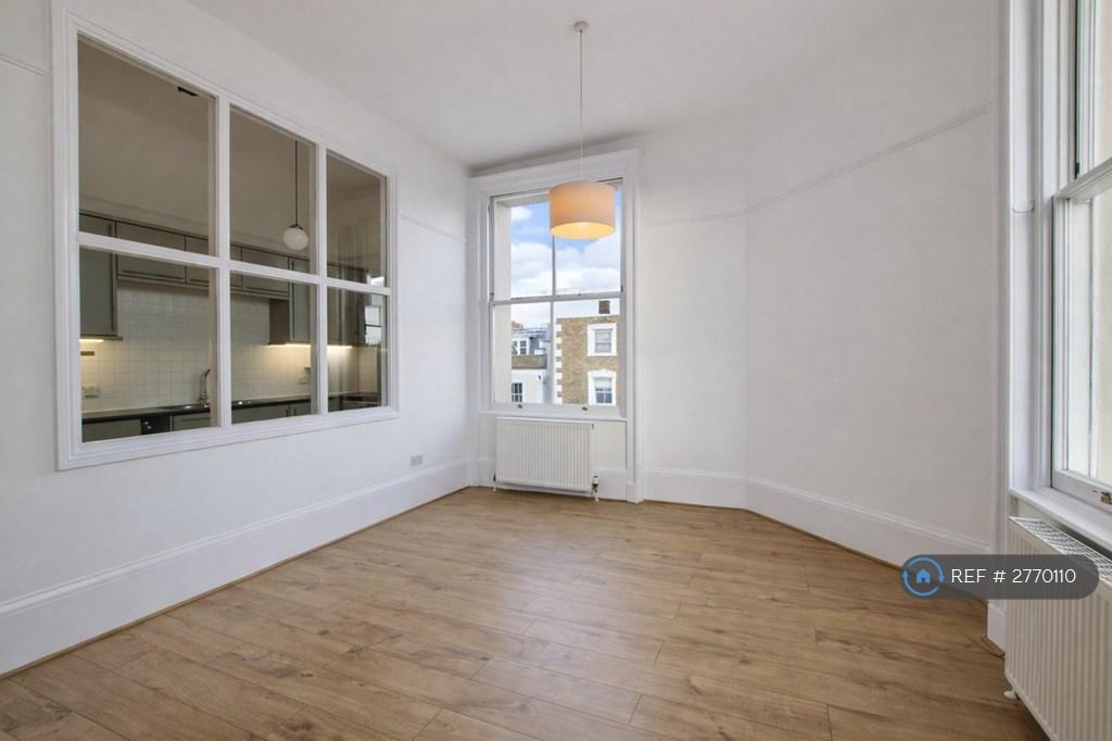 Living Room 4