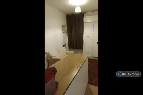 undefined, Tollcross Road, Glasgow, G32