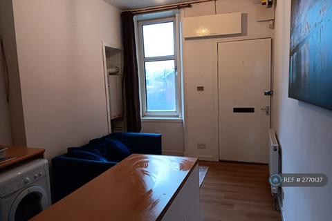 1 bedroom flat to rent, Tollcross Road, Glasgow, G32