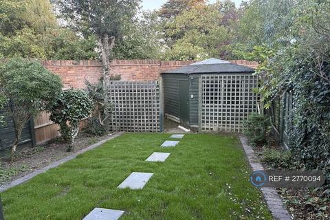 undefined, St. Johns Court, Buckhurst Hill, IG9