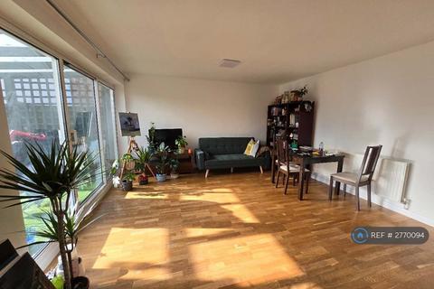 undefined, St. Johns Court, Buckhurst Hill, IG9
