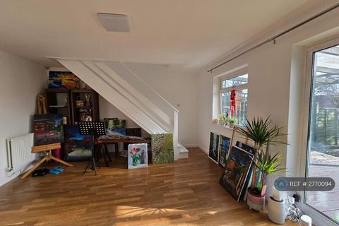 undefined, St. Johns Court, Buckhurst Hill, IG9