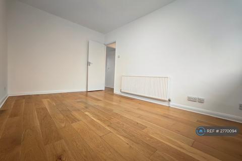undefined, St. Johns Court, Buckhurst Hill, IG9