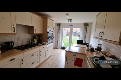 1 bedroom in a house share to rent, Delves Way, Peterborough, PE7
