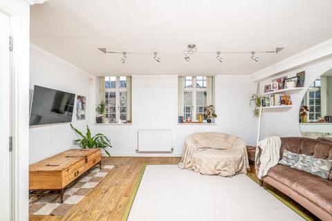 2 bedroom apartment for sale, Kingsley Avenue, Hitchin SG5
