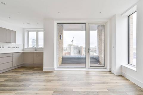 2 bedroom flat to rent, York Rd, Battersea, London, SW11