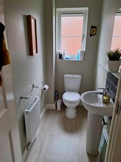 undefined, Reynolds Close, Wotton-Under-Edge GL12