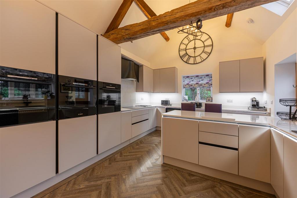 Jasmine Cottage - Creative House Studio 01674.jpg