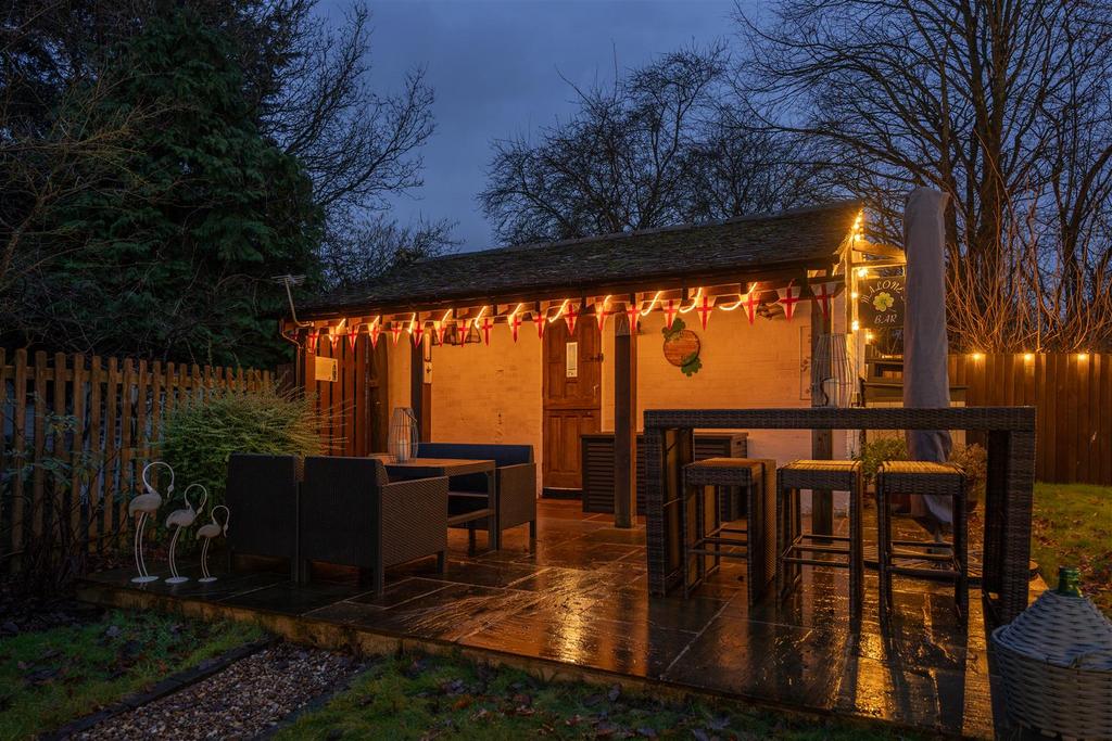 Jasmine Cottage - Creative House Studio 01825.jpg