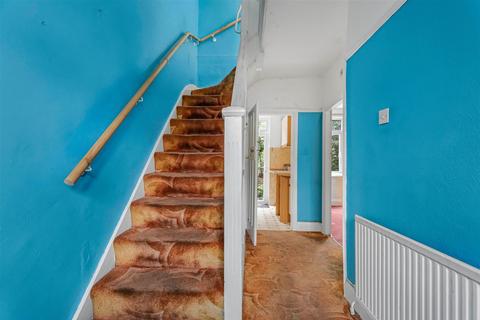 3 bedroom terraced house for sale, Twickenham Gardens, Greenford