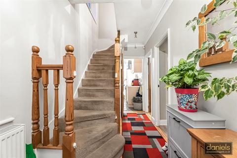 3 bedroom semi-detached house for sale, Abbotts Drive, Wembley